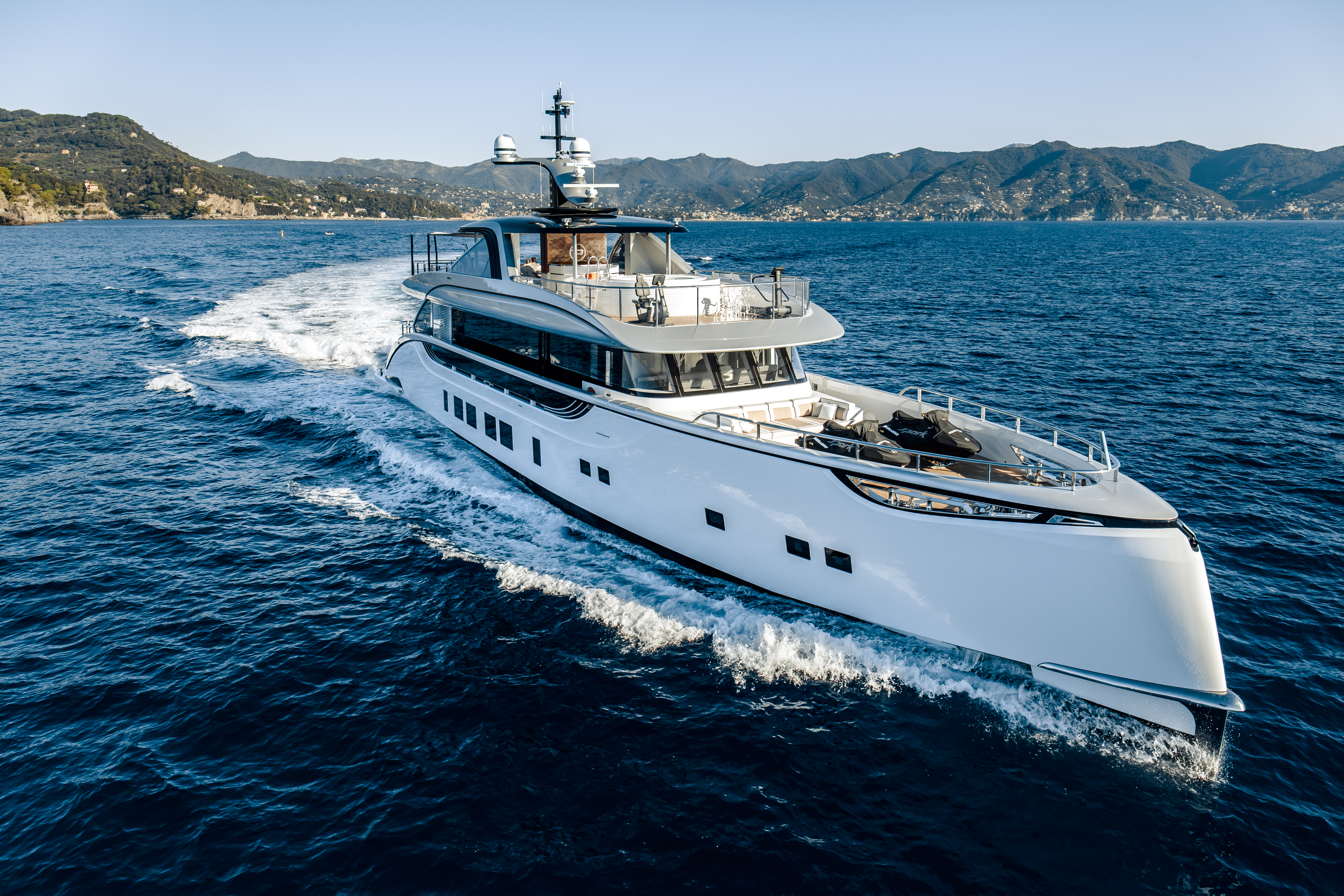 Mega-Yacht Exterior